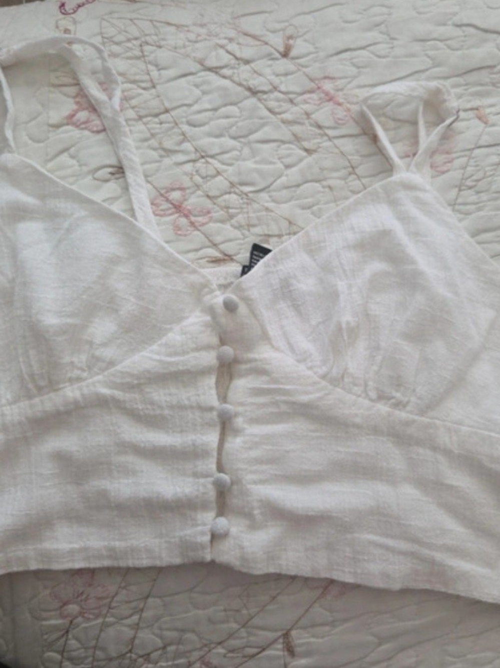 Forever 21 White Button Front Camisole Size Large Like New